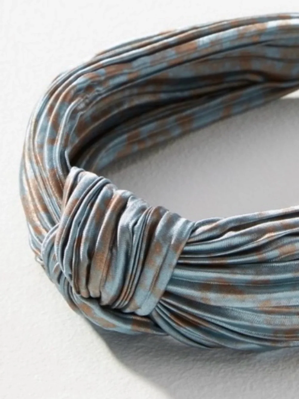 Anthropologie Tie-Die Pleated Headband in Pale Blue. Brand new!